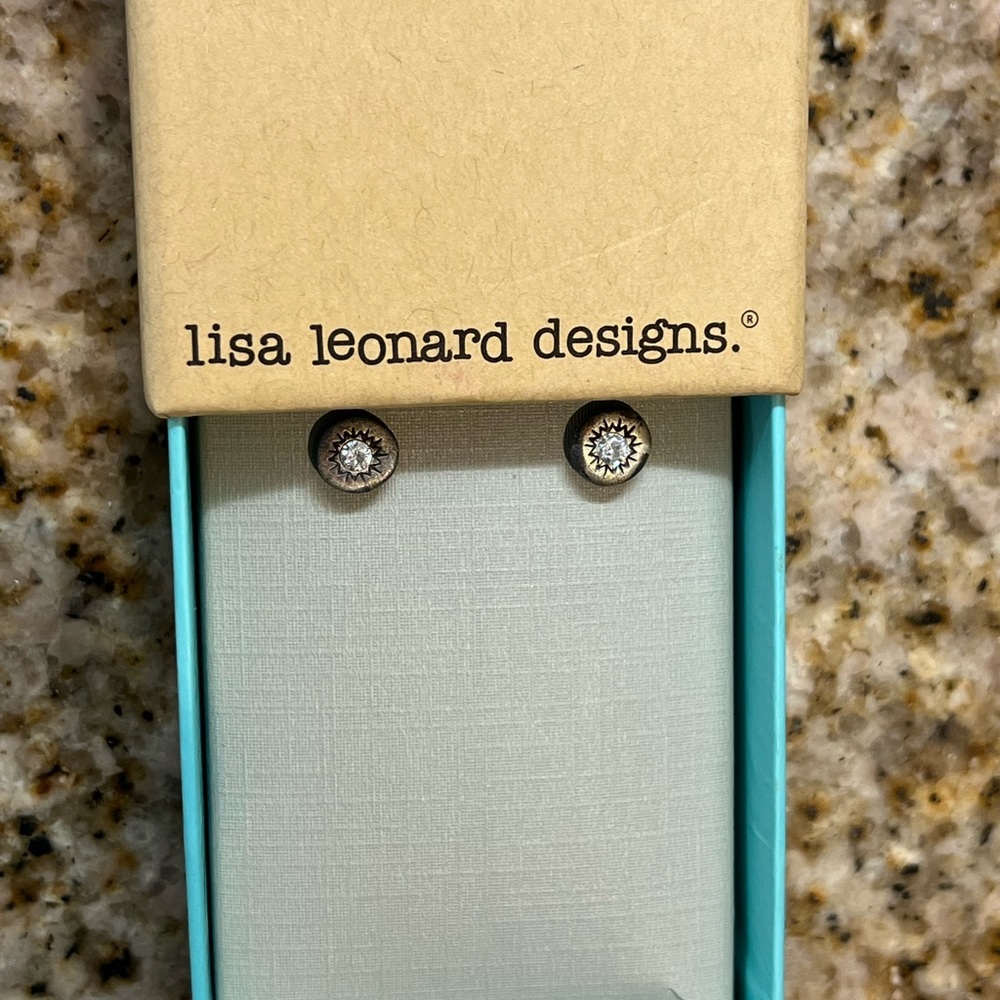 Lisa Leonard designs- Sunburst Stud